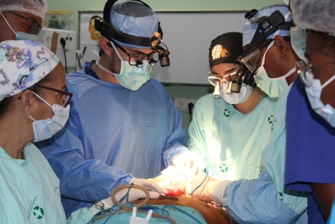 HAN, faz balanço positivo da 2ª missão da Cabo Verde American Medical Society.